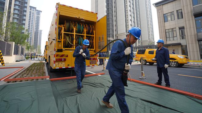 雷霆主帅：基迪参与的战术越多 他的表现就越好